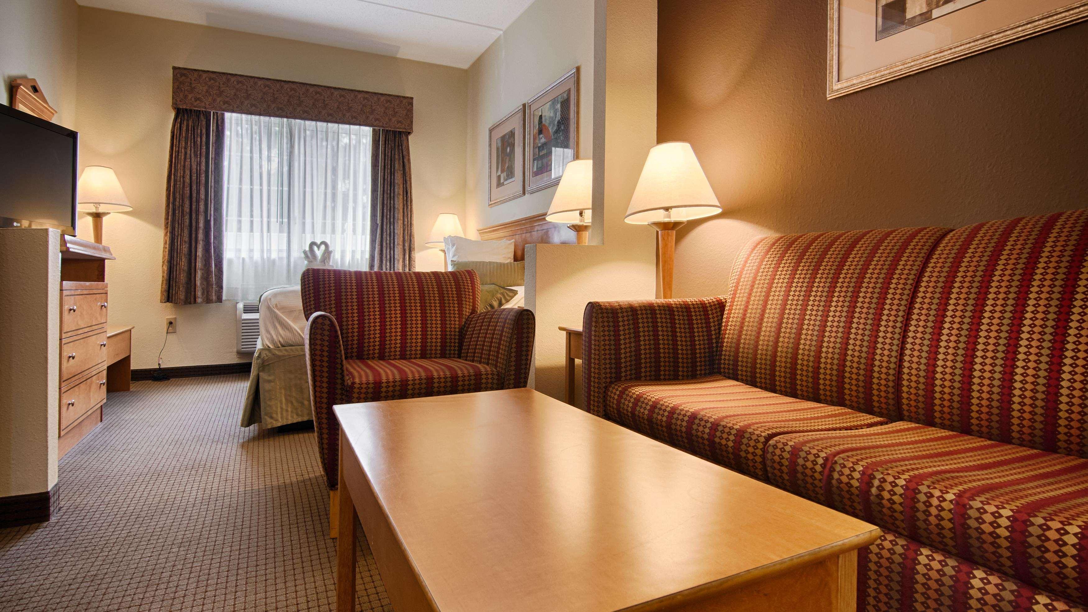 Best Western Plus Newport News Exterior foto