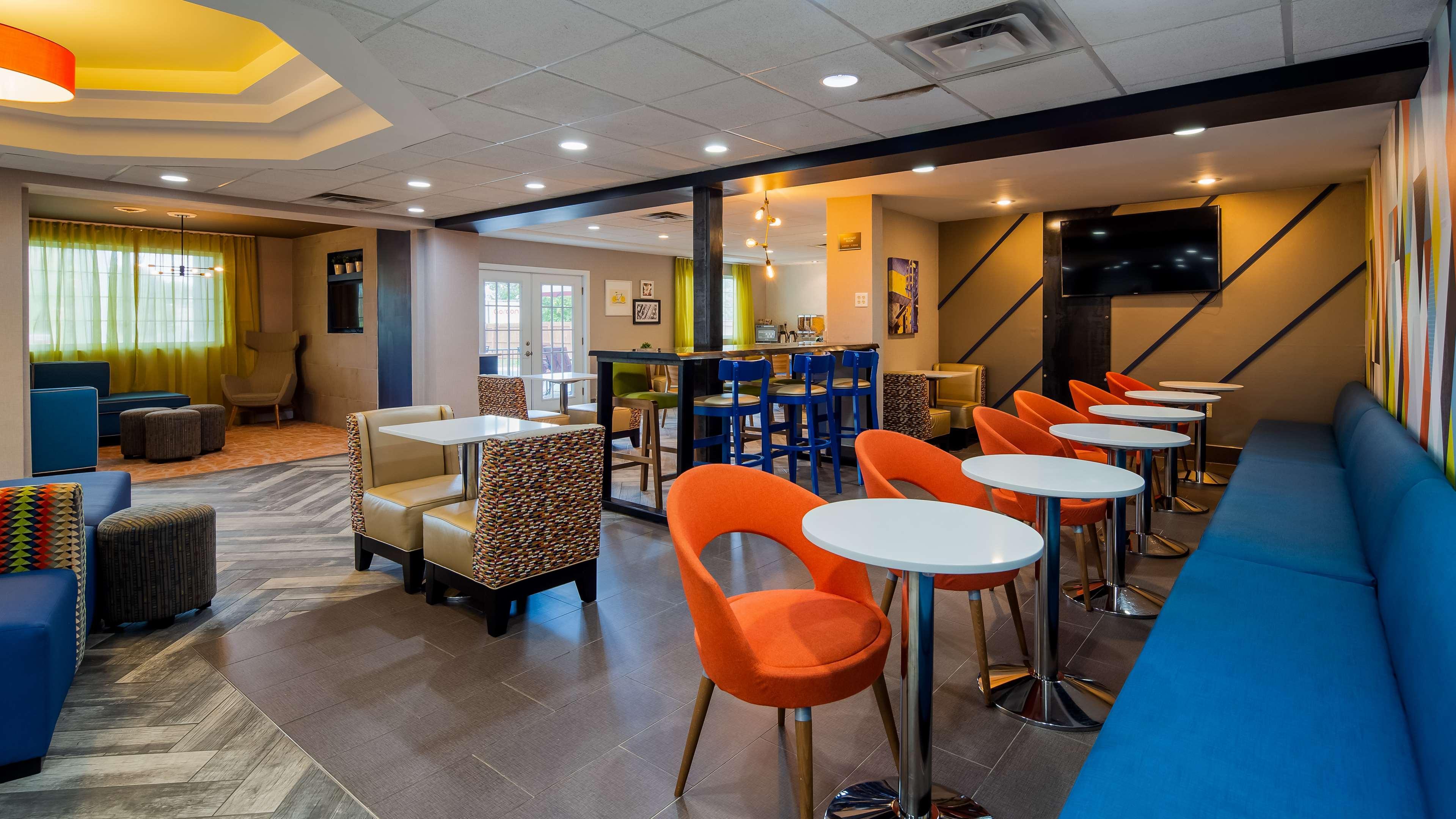 Best Western Plus Newport News Exterior foto