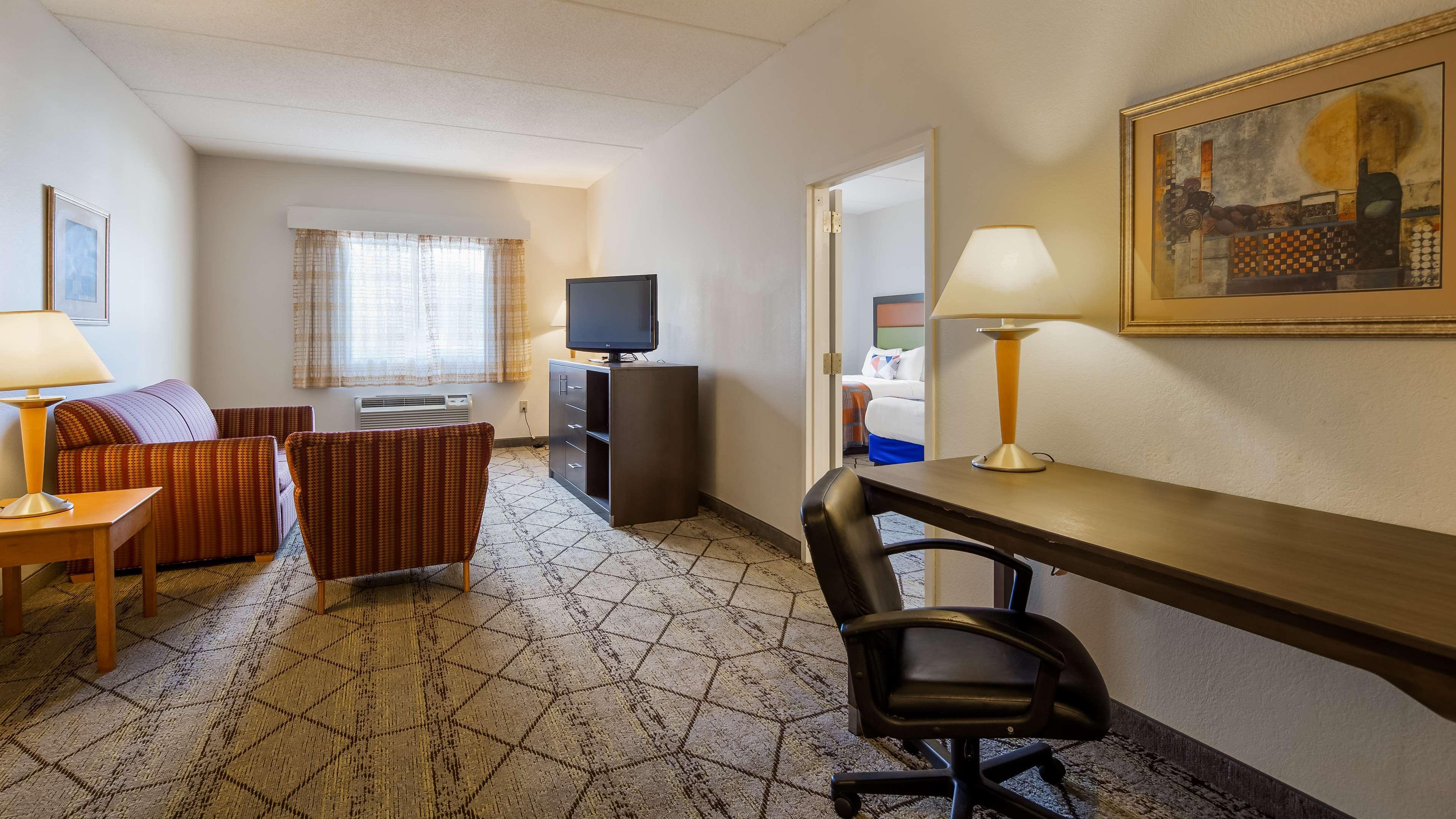 Best Western Plus Newport News Exterior foto