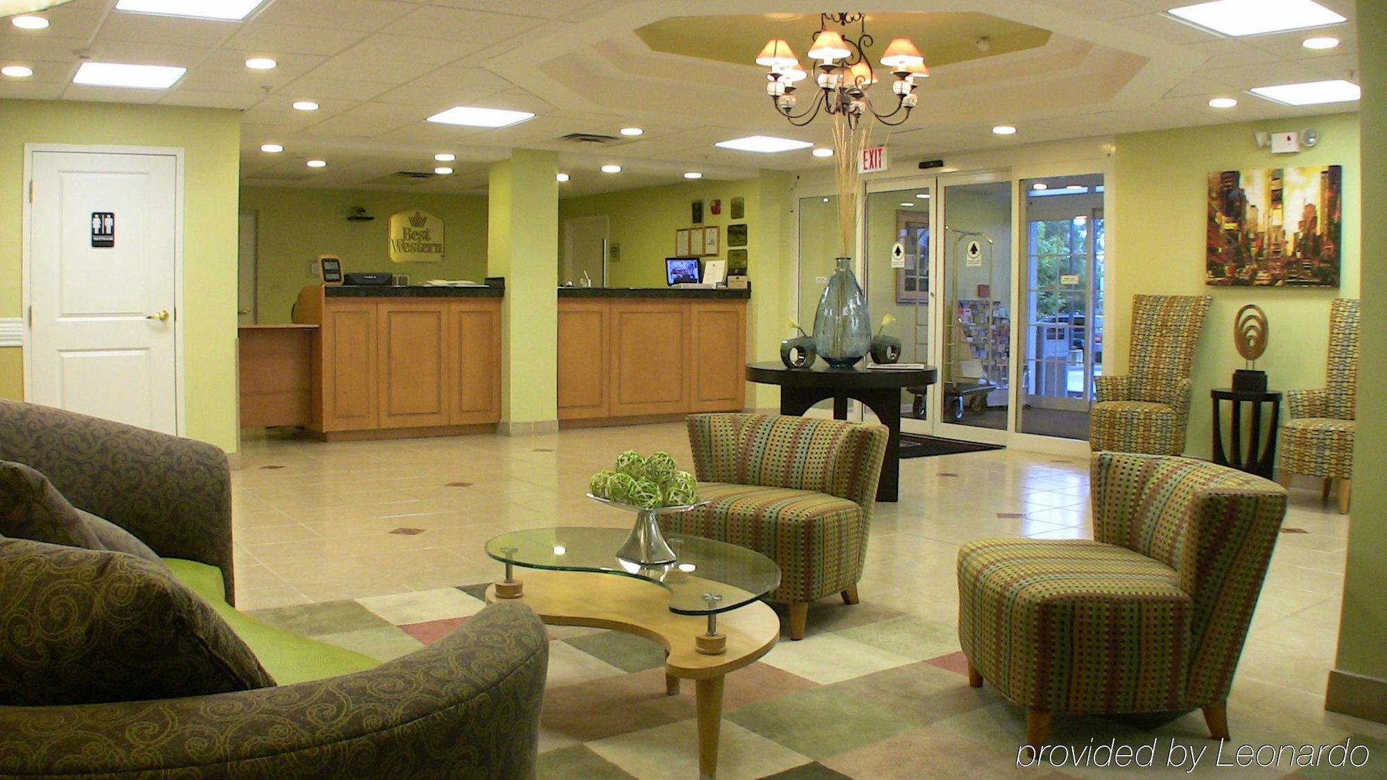 Best Western Plus Newport News Interior foto